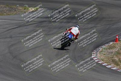 media/Apr-20-2025-AHRMA (Sun) [[393a79c373]]/Race/Group 10/Turn 4b/